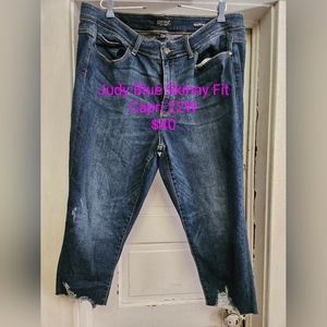 Judy blue capri 22w